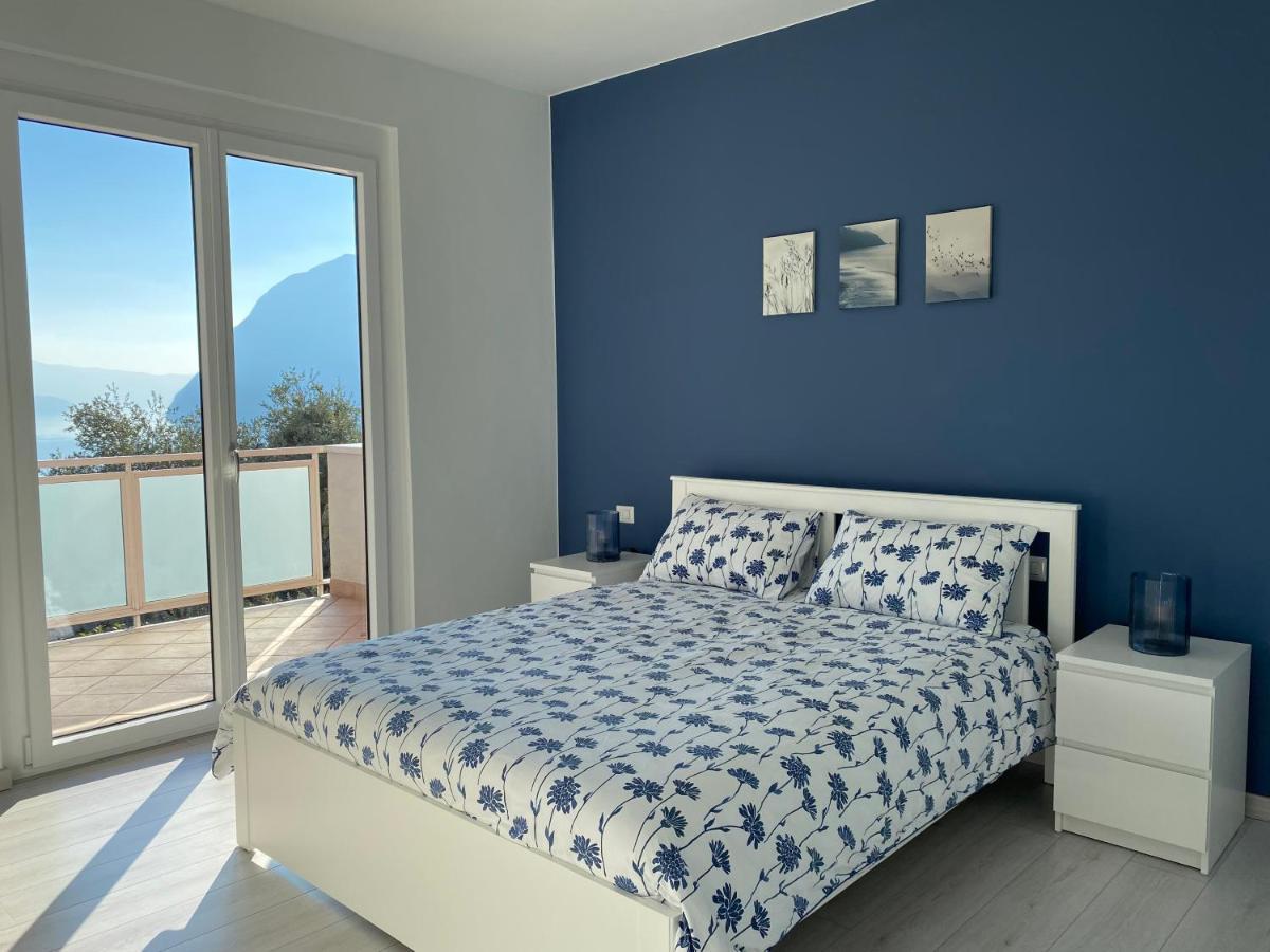 Happy Guest Apartments - Blue Apartment Riva di Solto Ngoại thất bức ảnh